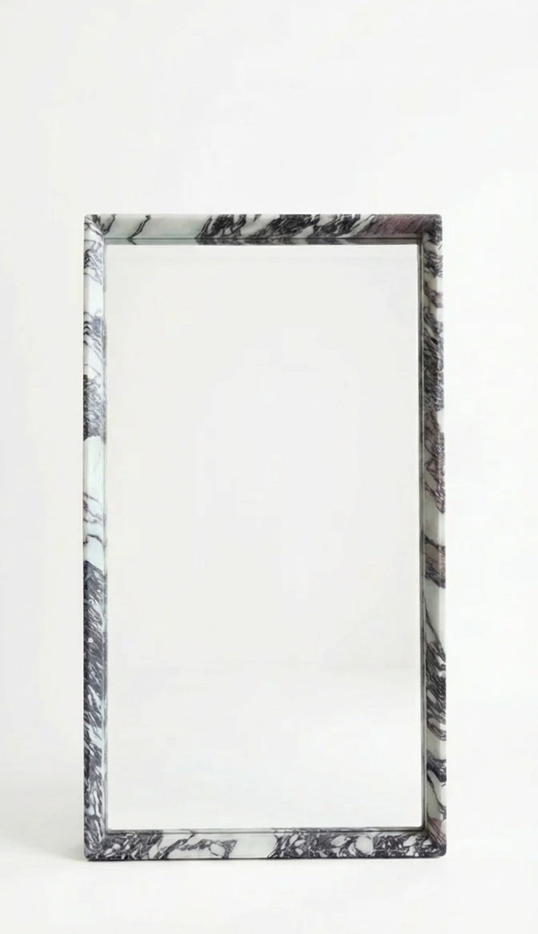 Rectangular mirror in Calacatta Viola
